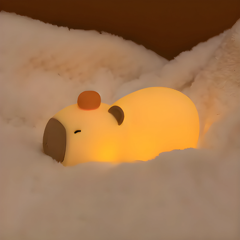 Capybara Pat Lamp